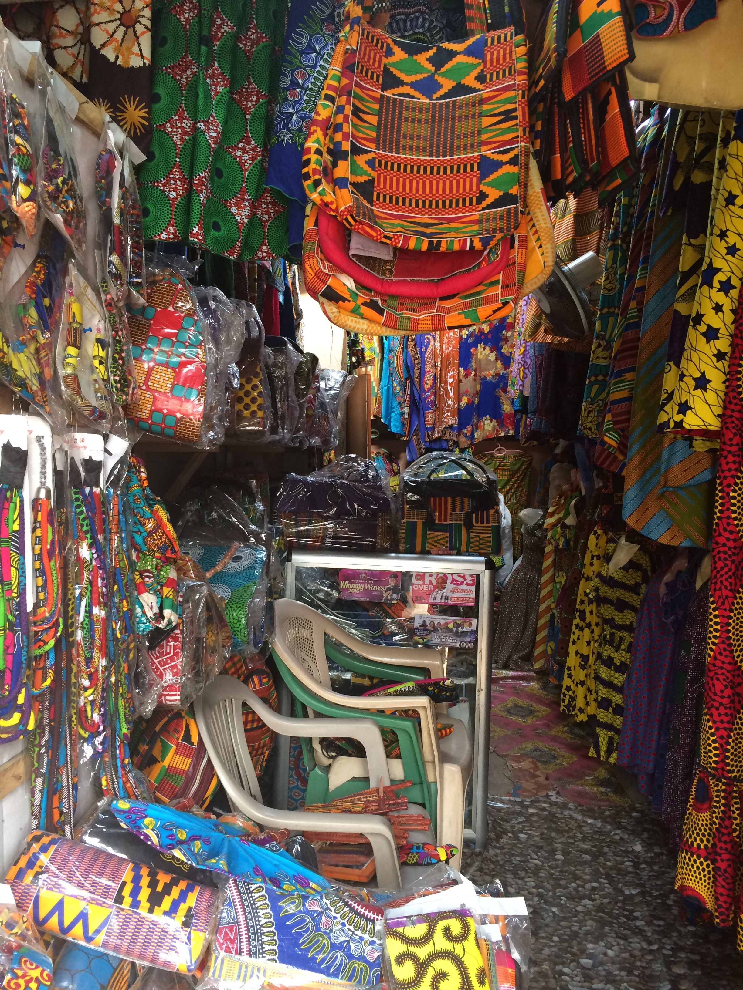 Ghanaian curios for sale on Accra's Oxford Street