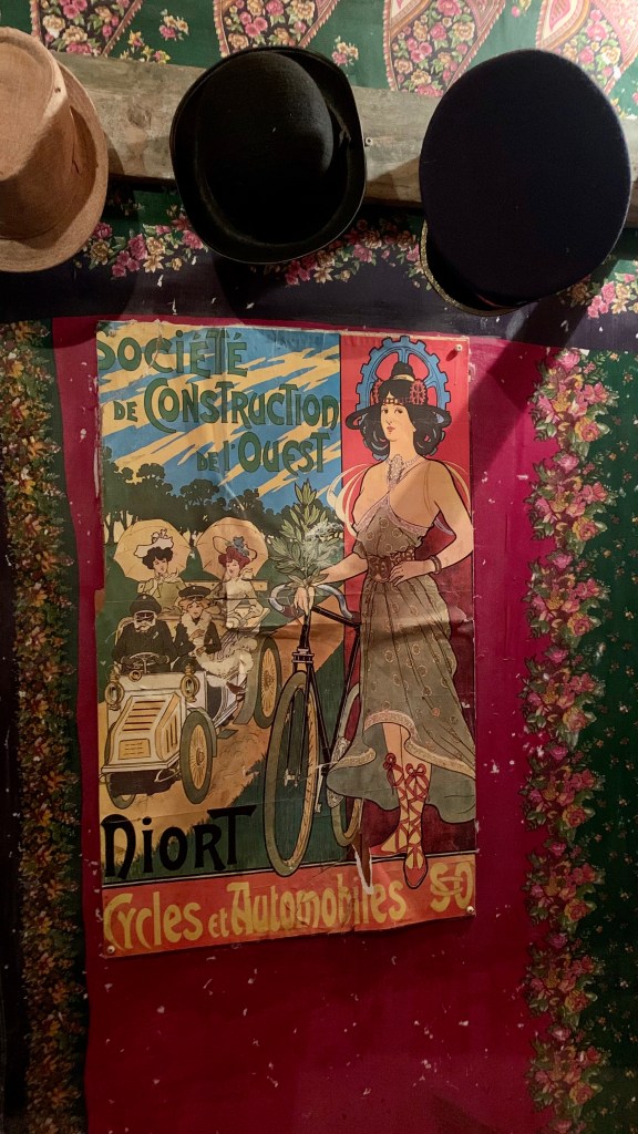 An overnight trip on the Midlands Meander - the decor at Crystal Barn accomodation